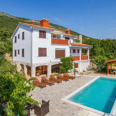 Stunning In Labin With House Sea View Apartman Ravni