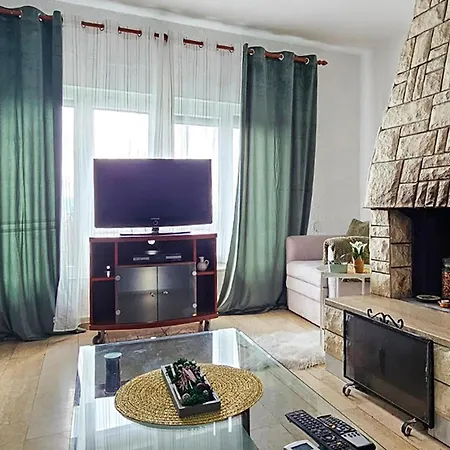 Apartment Ravni Vi *
